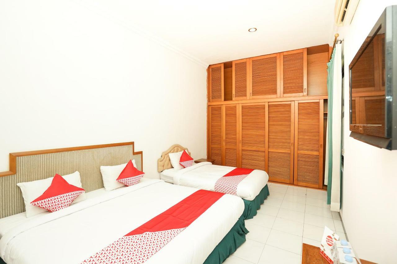 อิสตานา เปอร์มาตา จูอันดา Hotel Sawotratap ภายนอก รูปภาพ